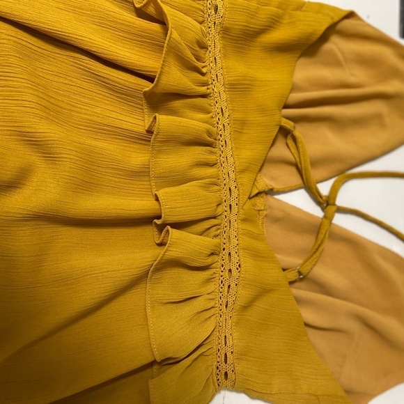 Emory Park mustard maxi dress so pretty and feminine size medium - Picture 5 of 6